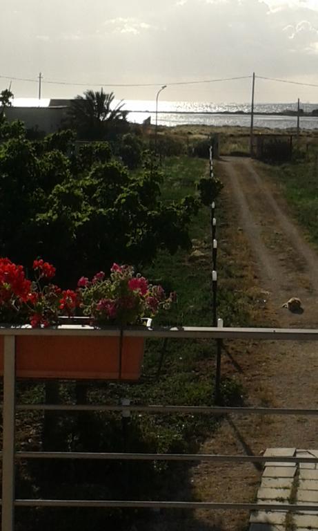 Vila Casa Dei Fenicotteri Marausa Pokoj fotografie